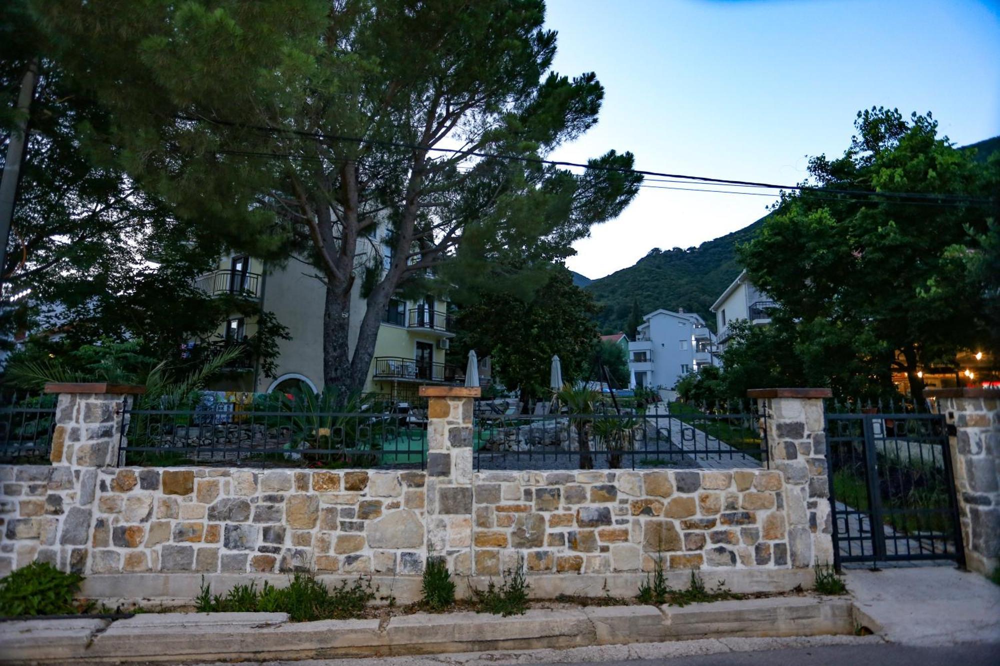 Apartments Cukovic Herceg Novi Luaran gambar